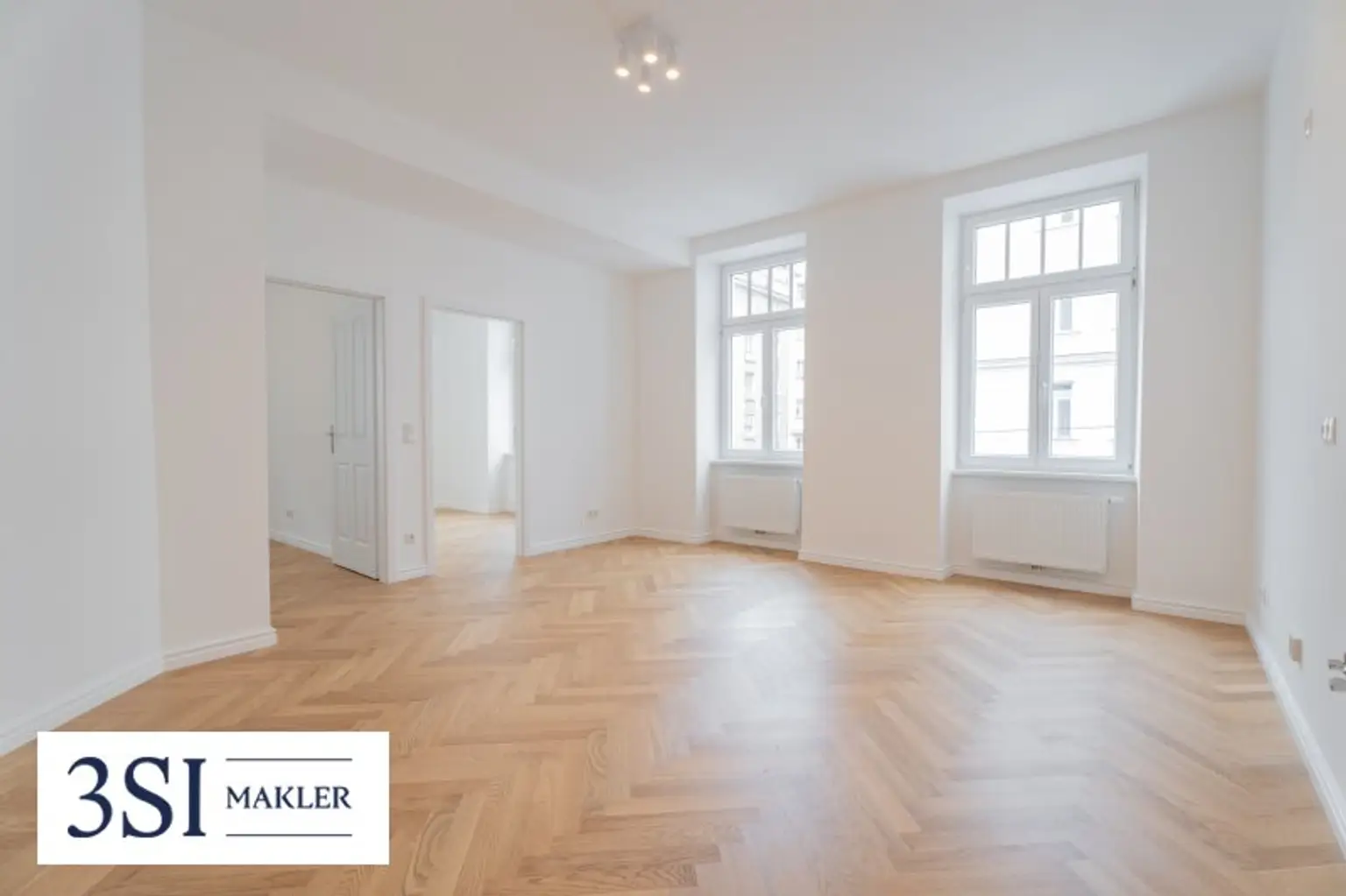 3-Zimmer-Erstbezug mit hochwertiger Ausstattung – Charmanter Altbau in zentraler Lage