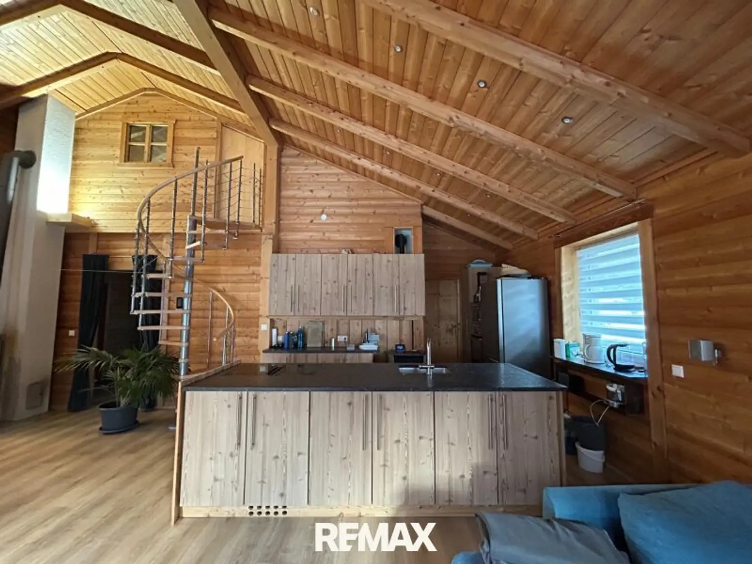 Wohn-Essbereich mit Küche