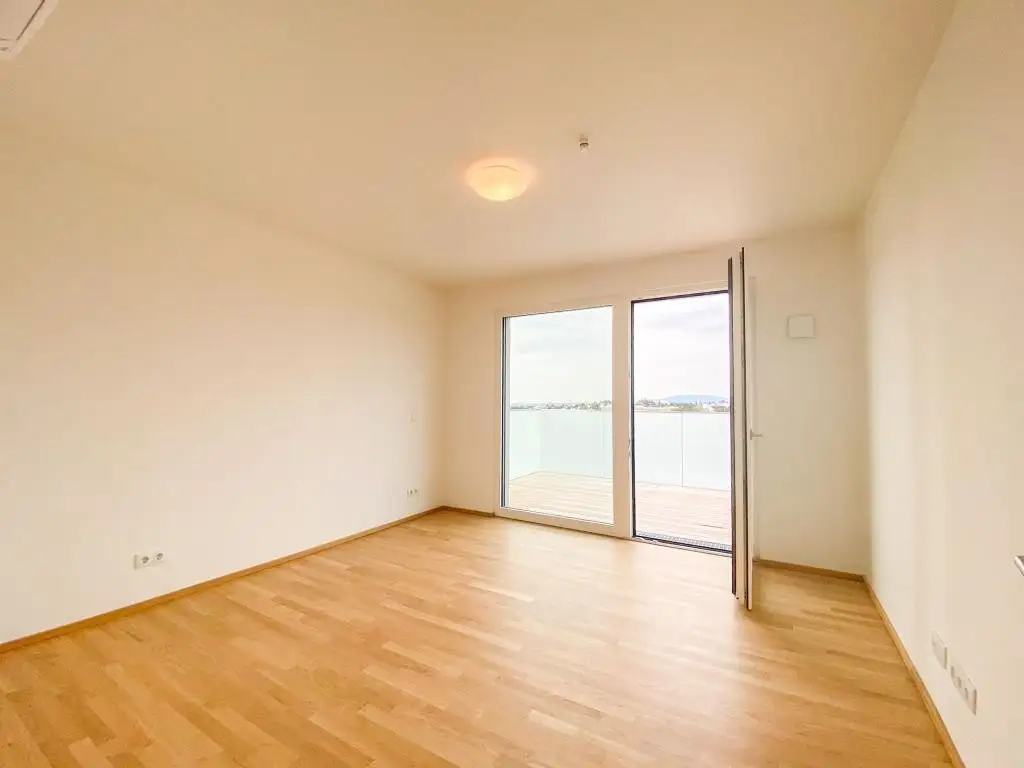 Penthouse mit Weitblick für gehobene Ansprüche // Pentzhouse with views for high demands //