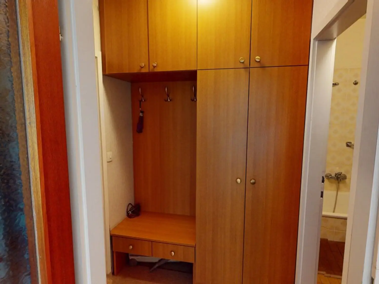 Charmante 3-Zimmer-Wohnung mit Loggia und Stellplatz in 1100 Wien – Jetzt zugreifen!