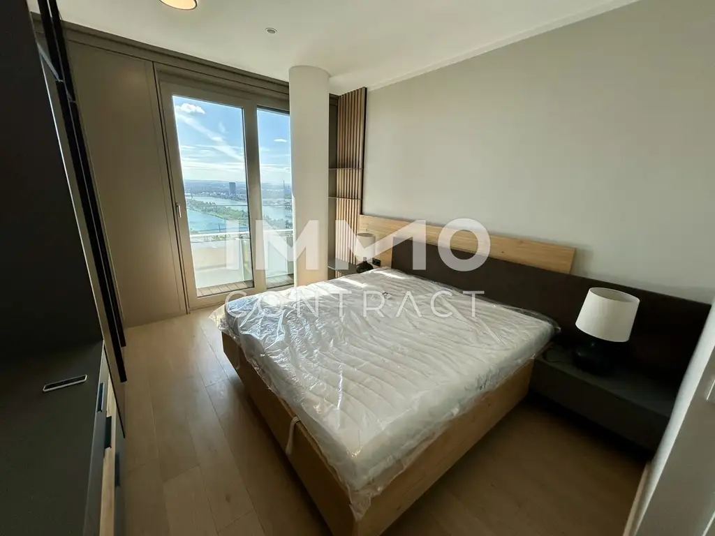 Möbliertes Apartment im 42. Stock mit Weitblick auf die Donau! Pool, Spa und Fitness inklusive!