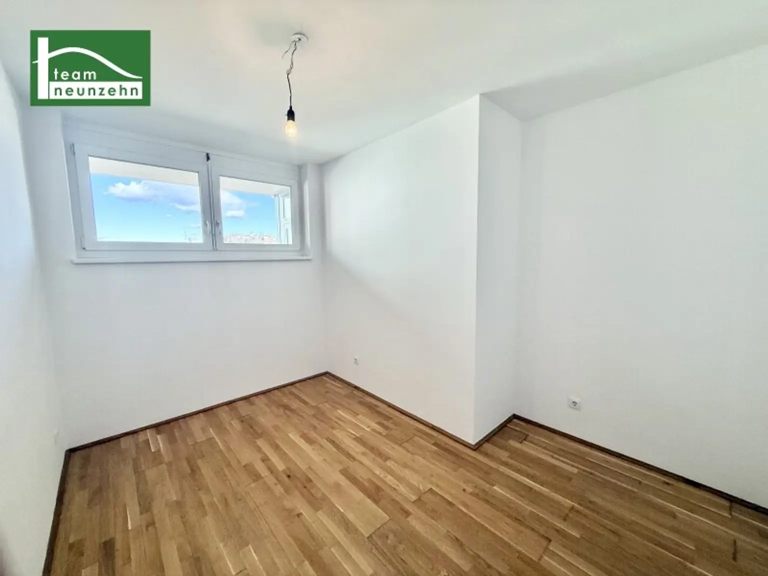 Ungergasse: Sonnige Mietwohnung mit Parkblick wartet auf Sie! - JETZT ZUSCHLAGEN