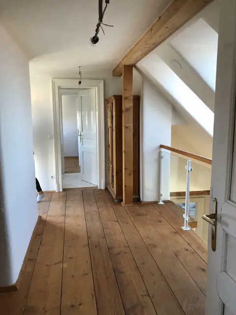 Galerie- Vorraum