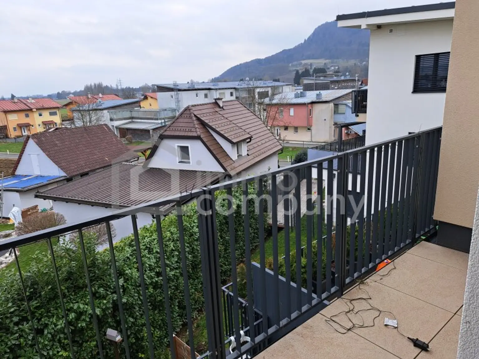 Exklusives Penthouse mit 3 Terrassen und 2 Stellplätzen in Wildon - Luxuriöses Wohnen im Grünen für 349.000,00 €!