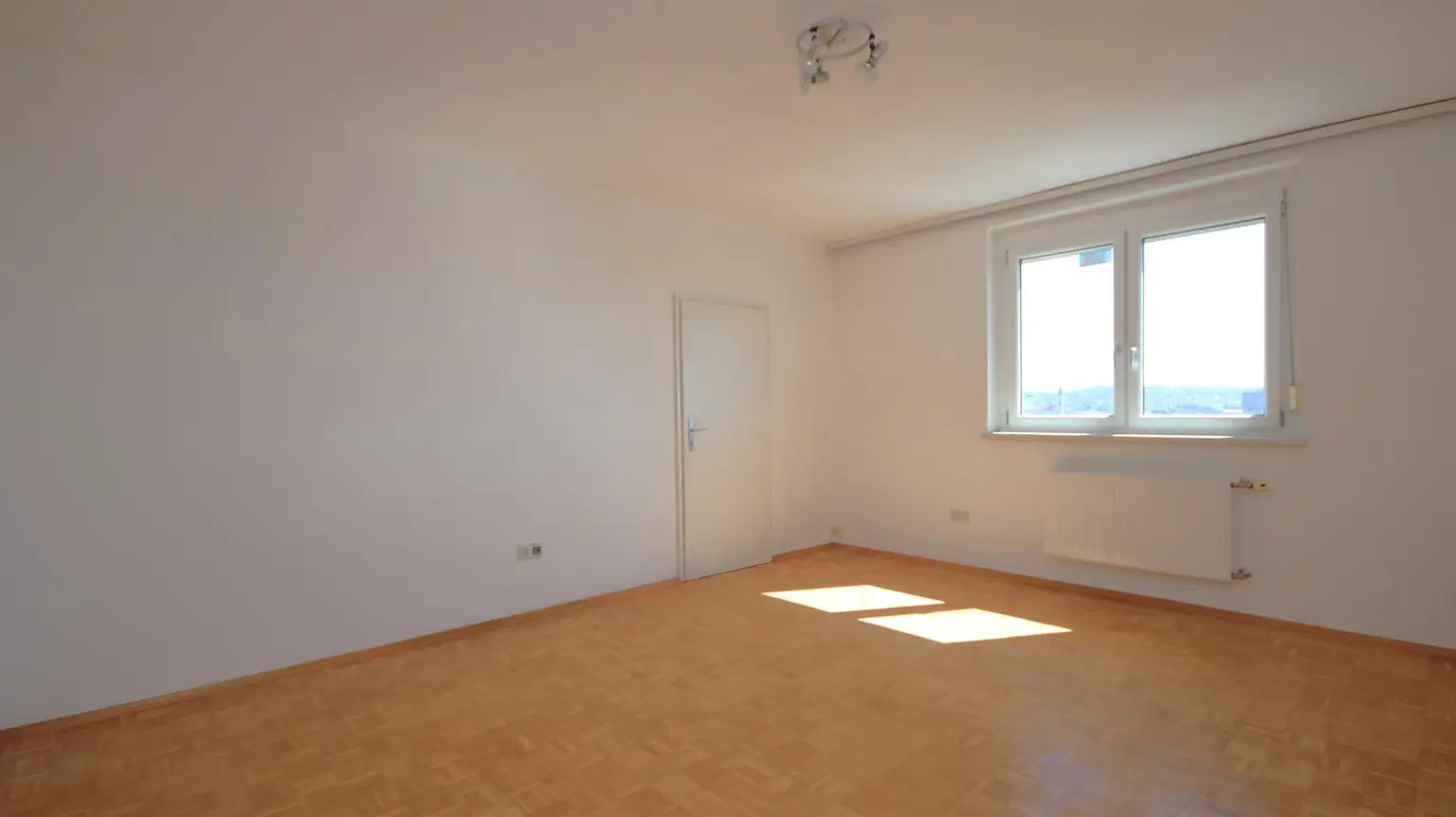 Sonne & Ausblick: Zentrumsnahe Kleinwohnung - Ideal auch als Kapitalanlage!