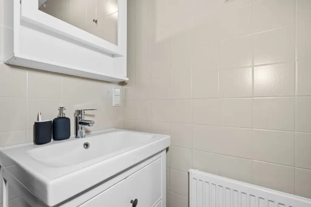 Süsse Single-Wohnung Nähe Kolonitzplatz