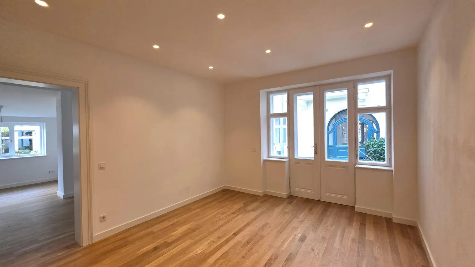 Atelier // Büro // Garten // Terrasse // Traumlage: Gumpendorfer Straße!!