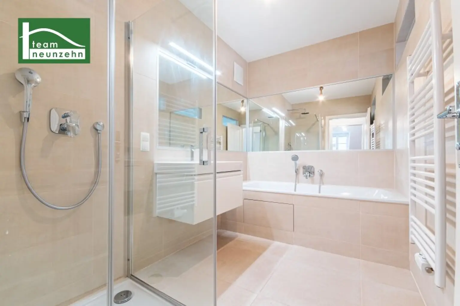 Maisonette mit Flair: 4-Zimmer-Wohnung mit Balkon & Dachterrasse in 1130 Wien!