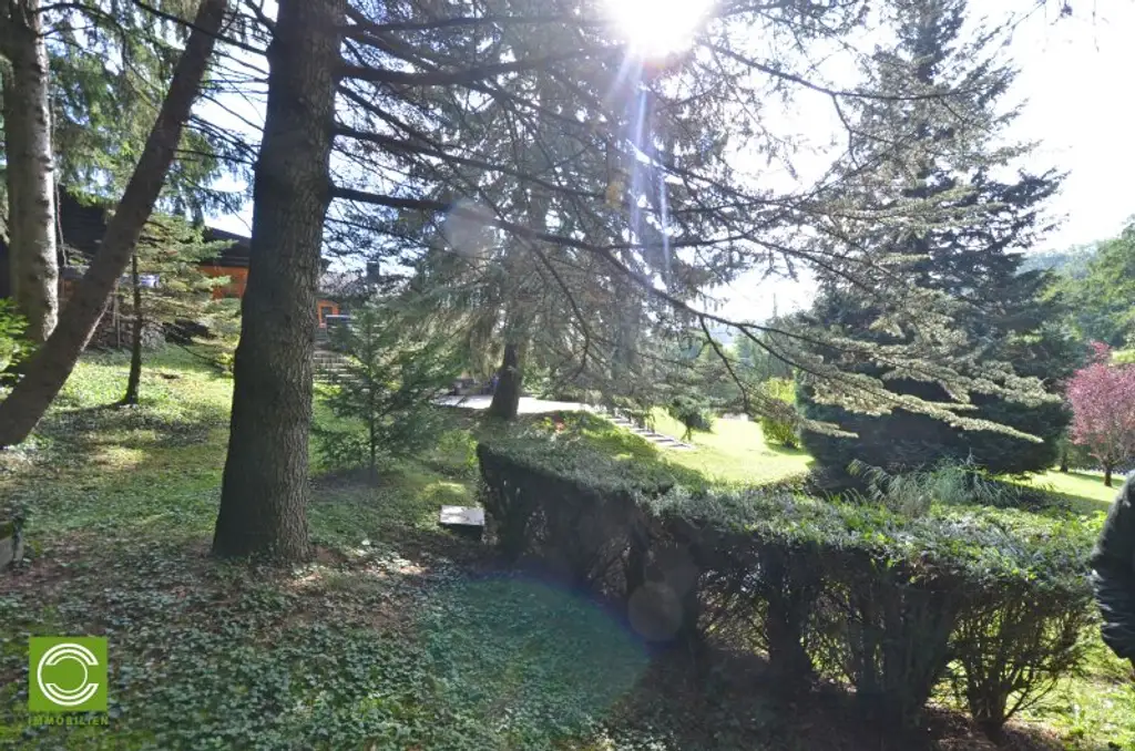CHRISTOPH CHROMECEK IMMOBILIEN - SULZ IM WIENERWALD - Traumhafter Baugrund mit Blockhaus in Grün-Ruhelage!