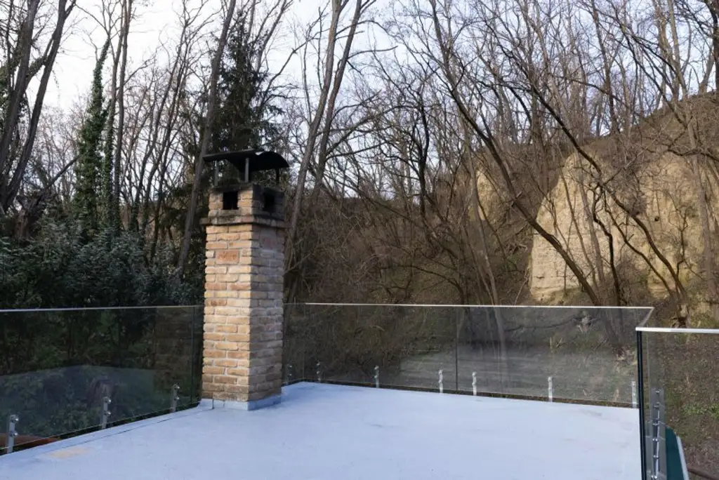 Exklusive Landhausvilla in Engelmannsbrunn – Luxus, Ruhe & Privatsphäre im Herzen des Wagrams