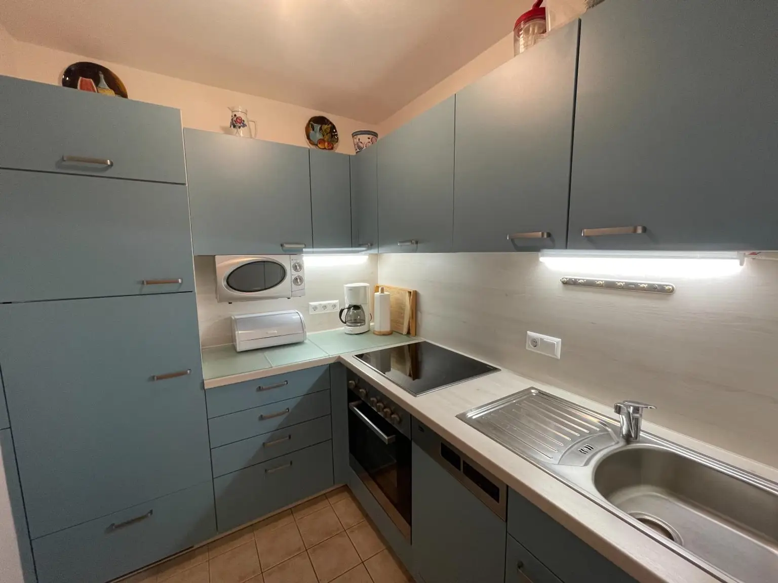 Schöne, geräumige Ferienwohnung auf der Gerlitzen mit Blick auf den Ossiacher und Faaker See