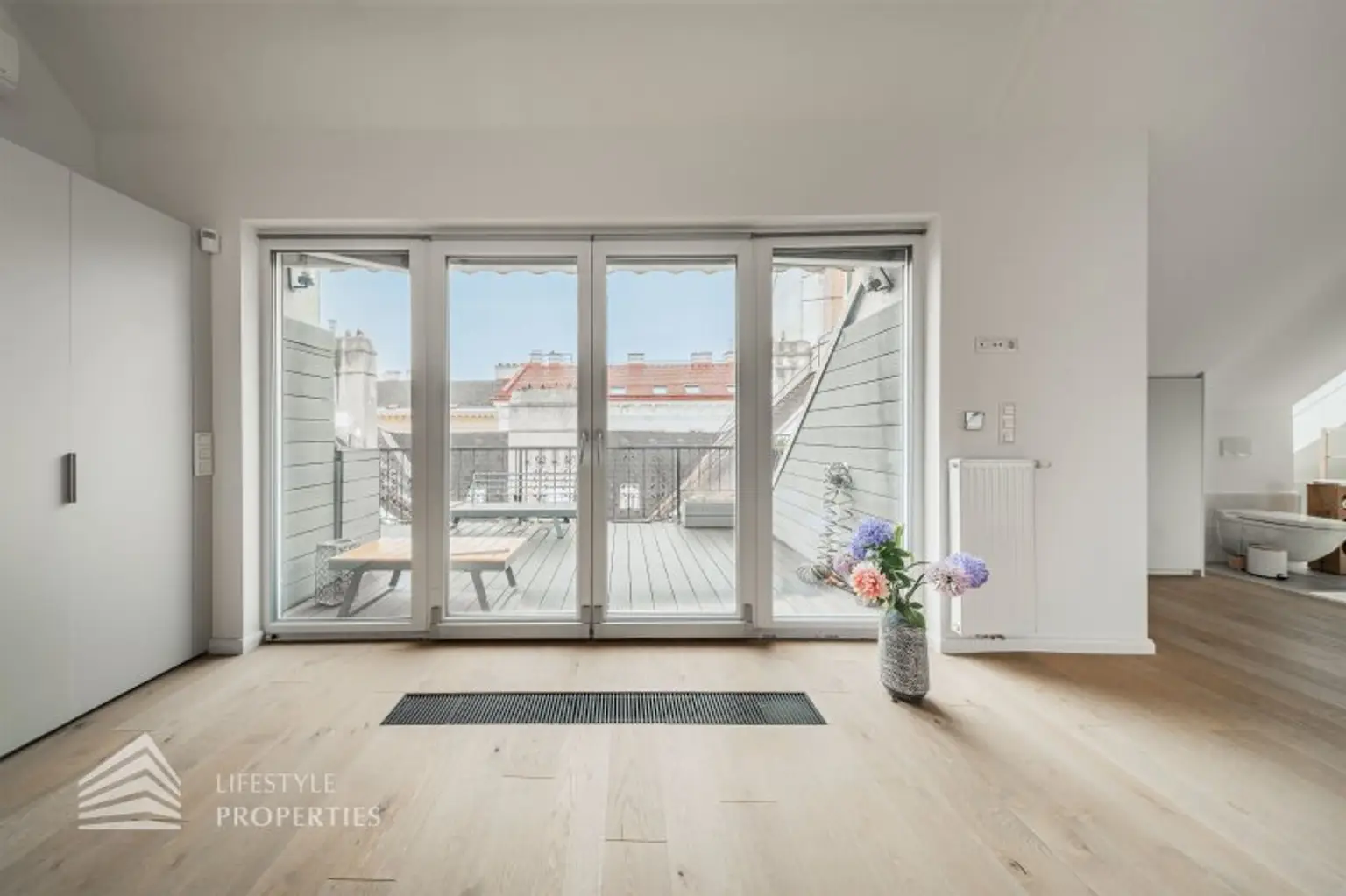 Moderne 4-Zimmer Maisonettewohnung mit Terrasse, Nähe Stephansplatz by Lifestyle Properties