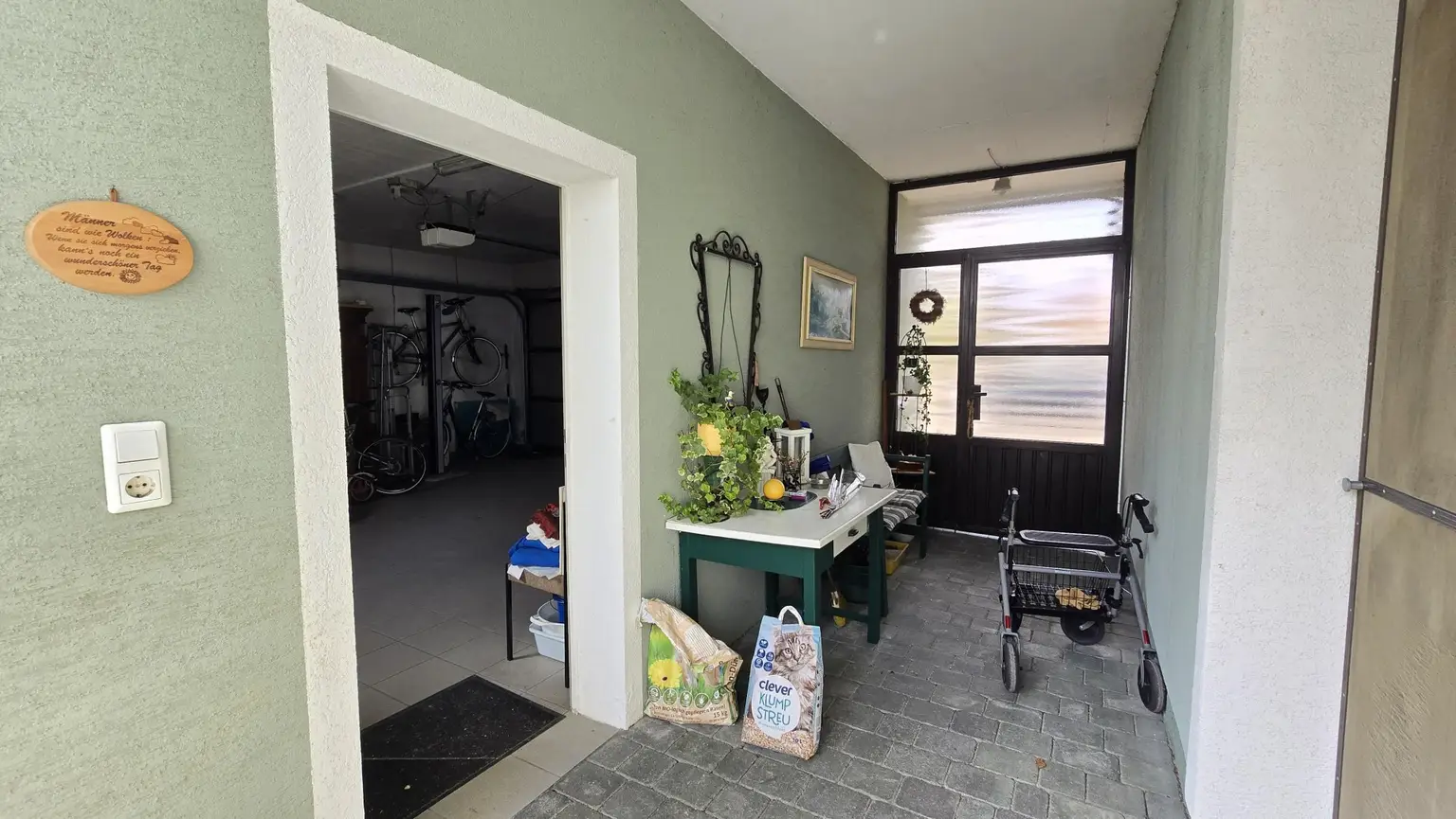 06 Haupt Eingangsbereich