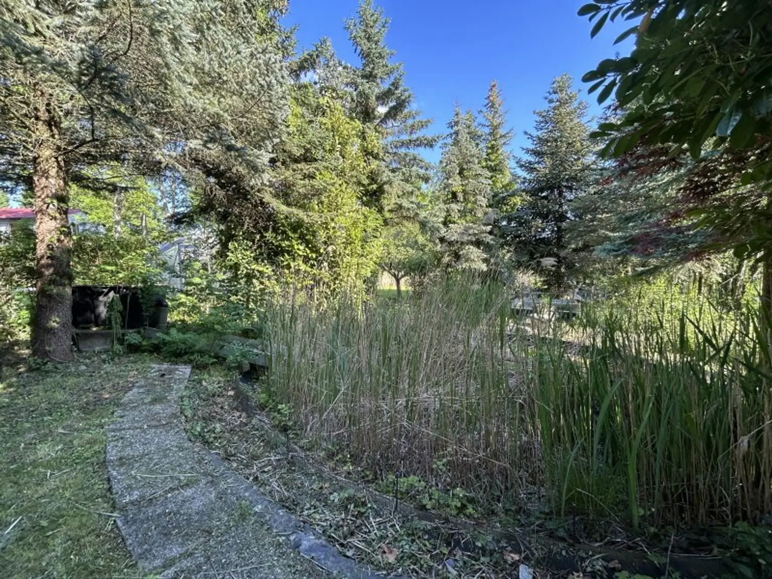+++Charmantes Mehrfamilienhaus mit weitläufigem Naturgarten und vielseitigen Nutzungsmöglichkeiten!+++