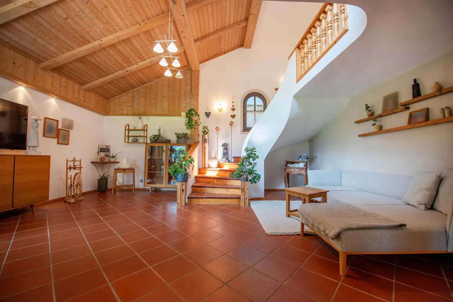 Haus mit HERZ, toller Garten, große Terrasse, herrlicher Ausblick!