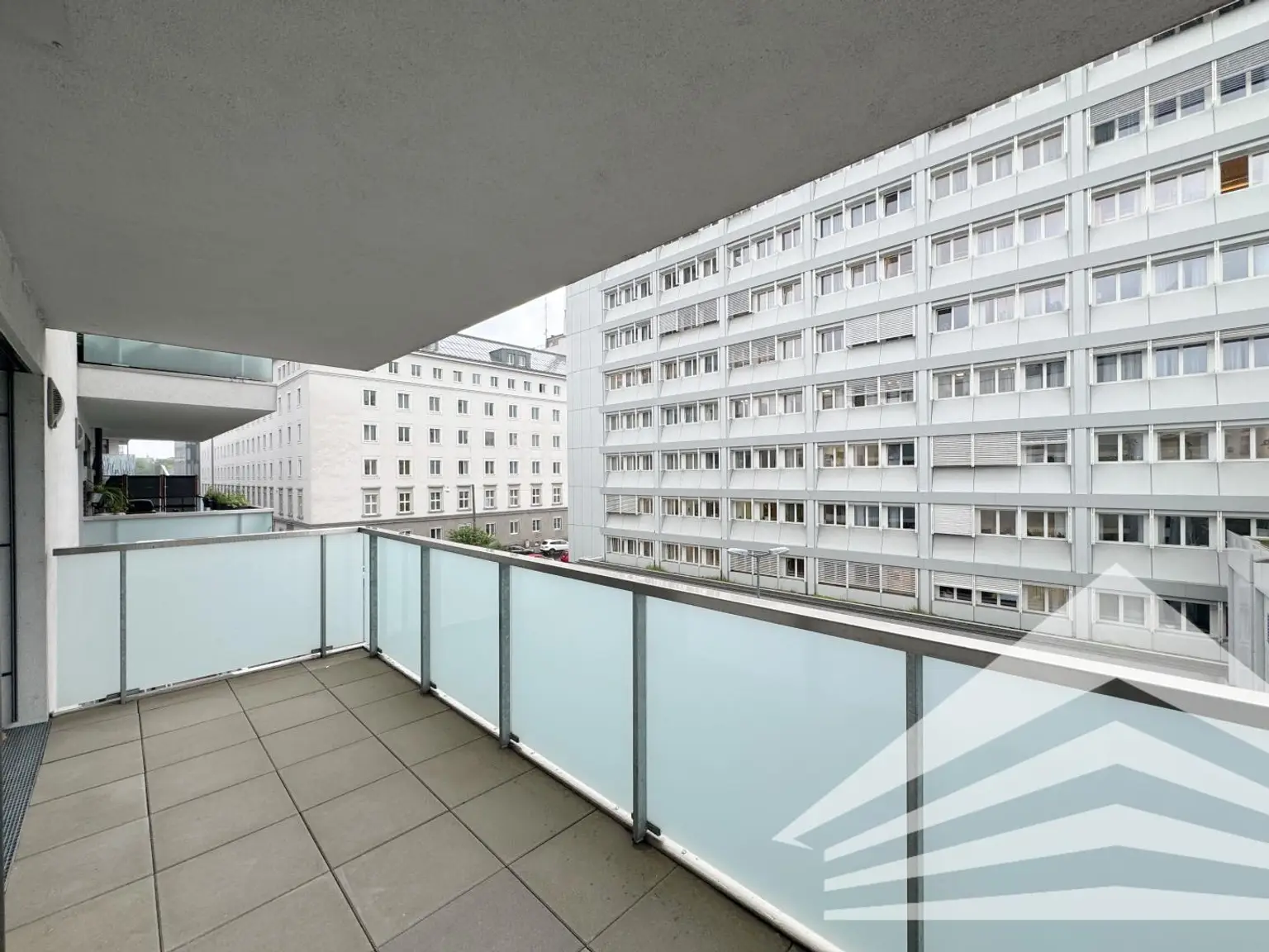 südostseitiger Balkon