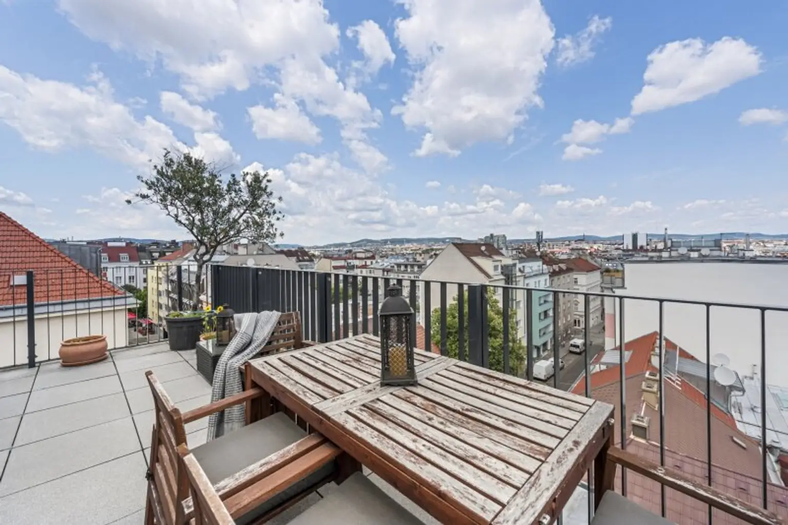 Exklusives Penthouse über den Dächern von Meidling