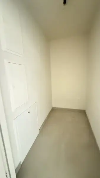 UNBEFRISTETE 2-Zimmer Neubauwohnung mit Freifläche + Extras im Haus