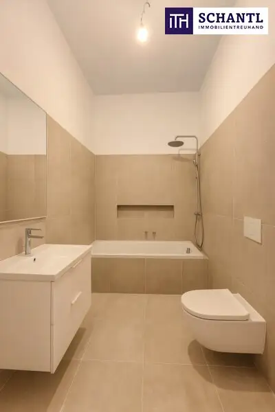 ++ Wohnen in Augartennähe ++ JETZT ZUSCHLAGEN UND WEIHNACHTEN IM NEUEN ZUHAUSE FEIERN + Erstklassig sanierte Altbauwohnung in ruhiger Seitenstraße in unmittelbarer Nähe zur U-Bahnstation Taborstraße + 2,5 Zimmer