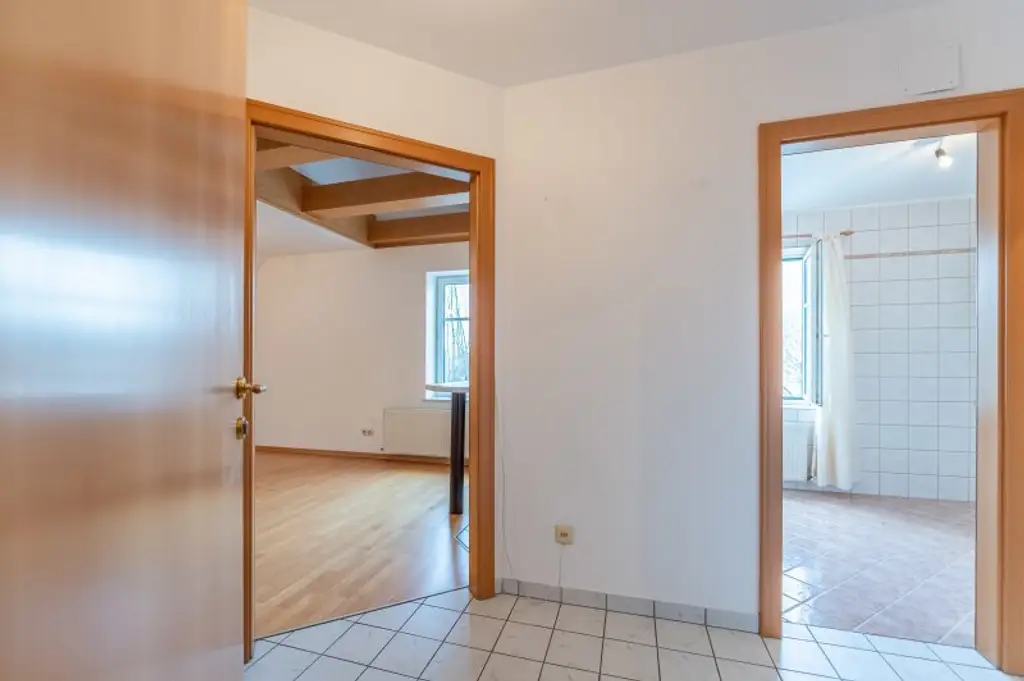 Großzügige Maisonette-Wohnung in ruhiger Lage