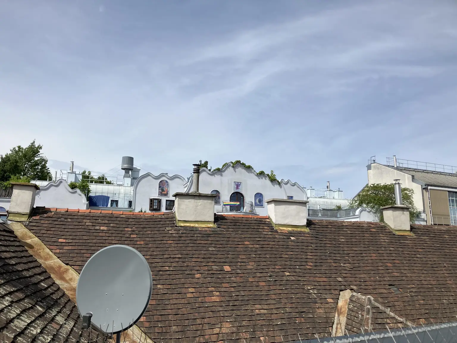 Blick von Terrasse und Wohnzimmer