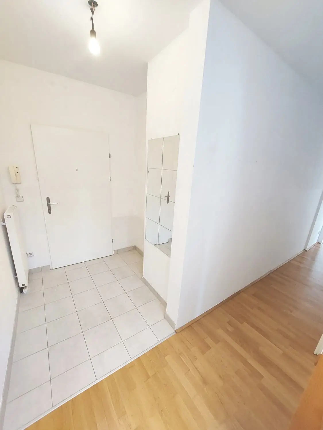 3-Zimmer-Maisonette mit Dachterrasse - direkt beim Enkplatz