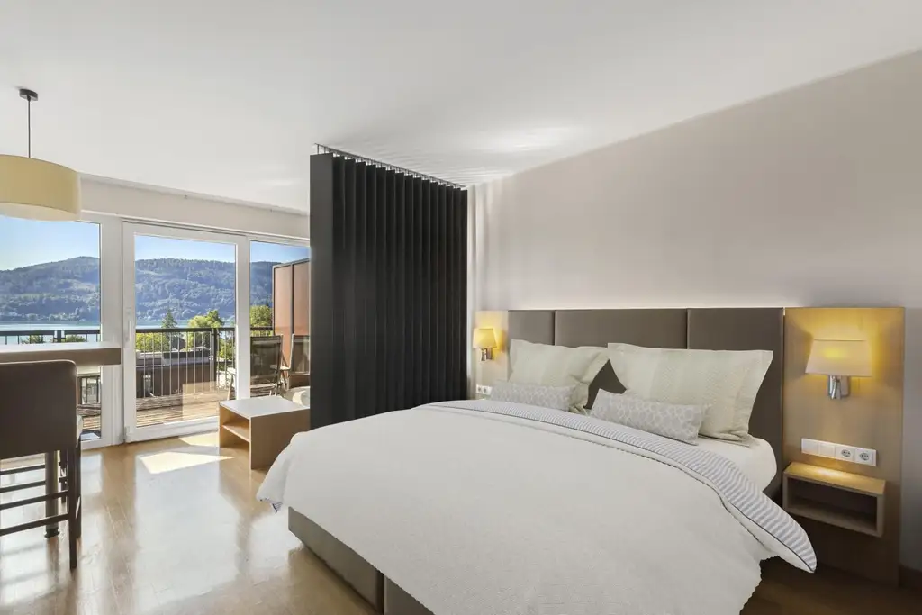 Exklusives Appartement mit Terrasse und Seezugang in Krumpendorf
