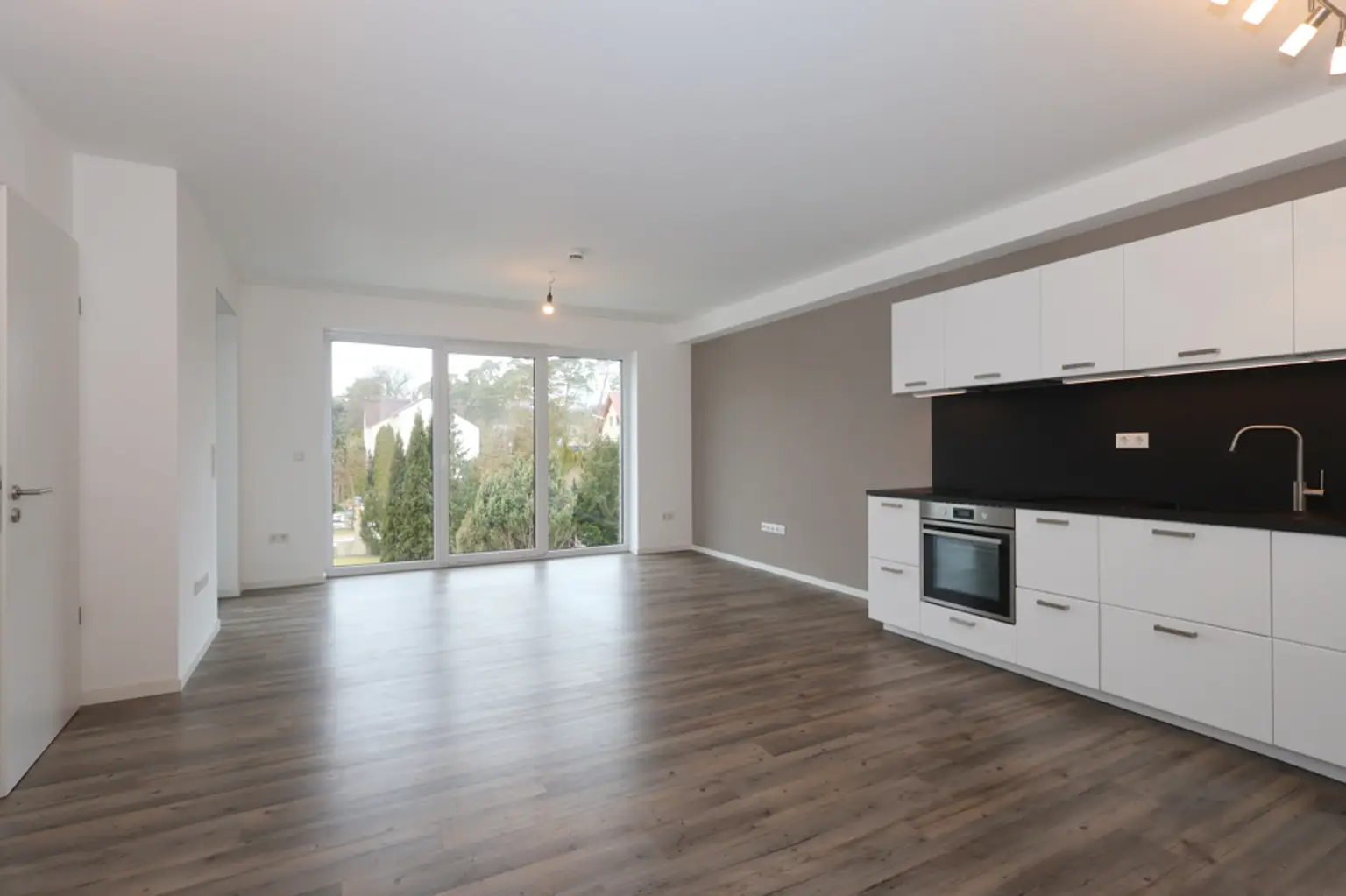 Küche, Ess- Wohnzimmer