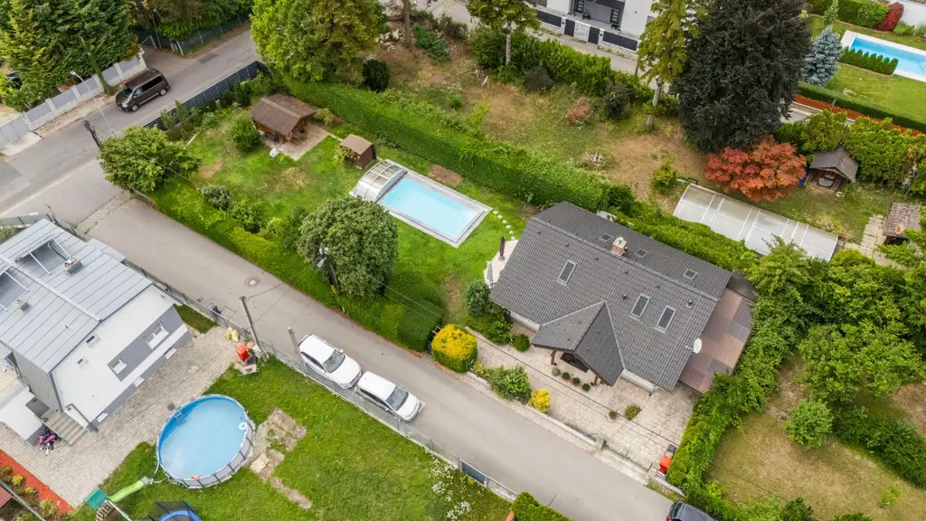 "Ihr privates Paradies in Gerasdorf! Traumhaus mit Pool, Garten & mehr!"