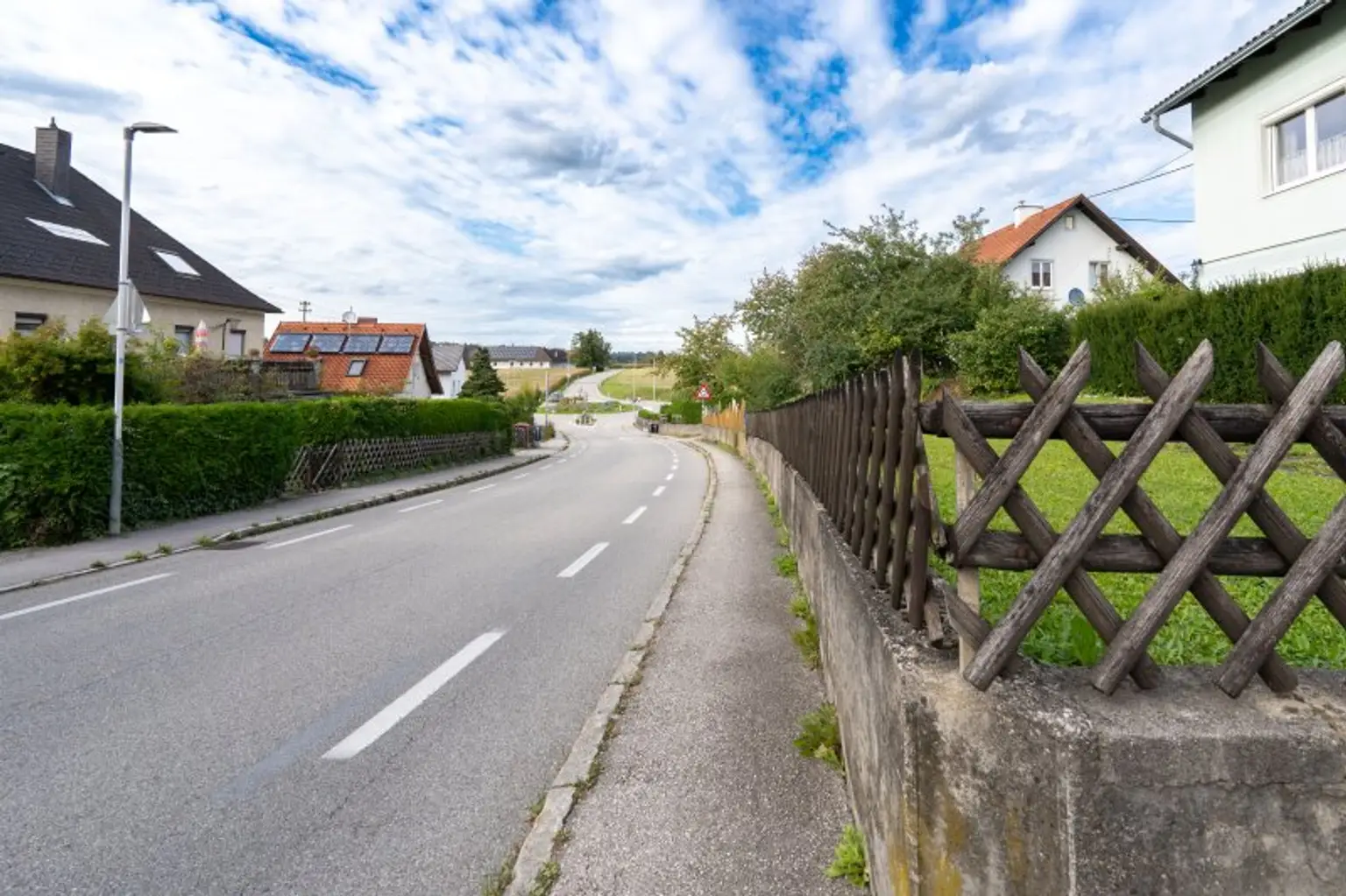 Charmantes Ein/Zweifamilienhaus mit großzügigem Garten in Neuhofen an der Krems zu kaufen!