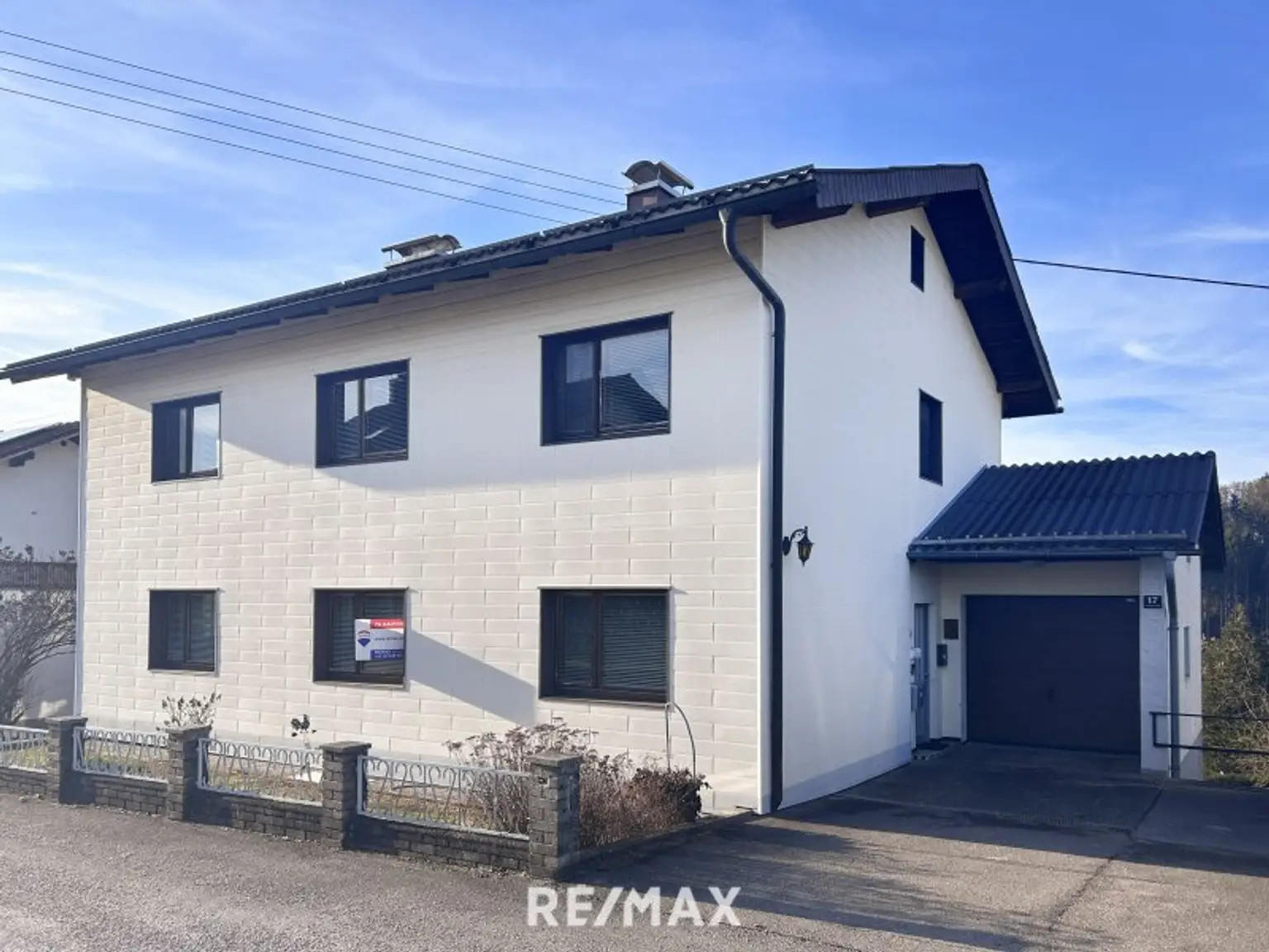 Hausansicht - Straßenansicht