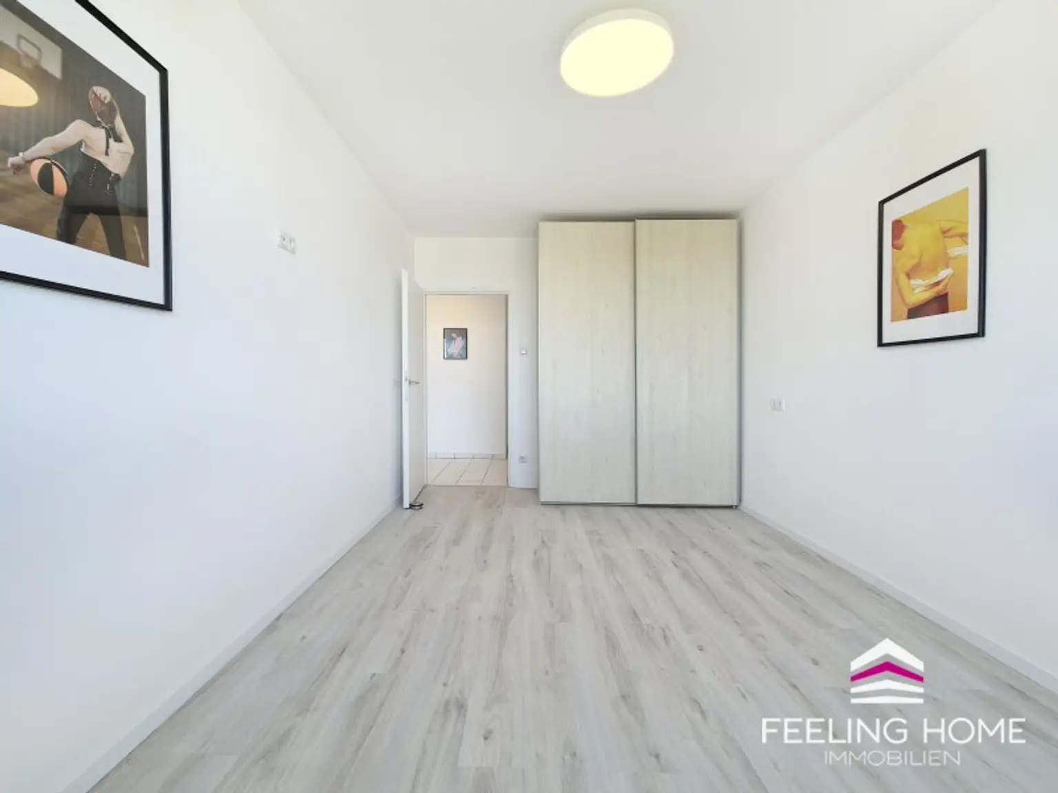 Frisch renoviert & bezugsfertig: 3-Zimmer-Perle mit Schlossnähe & Parkähnlichen Innenhof!