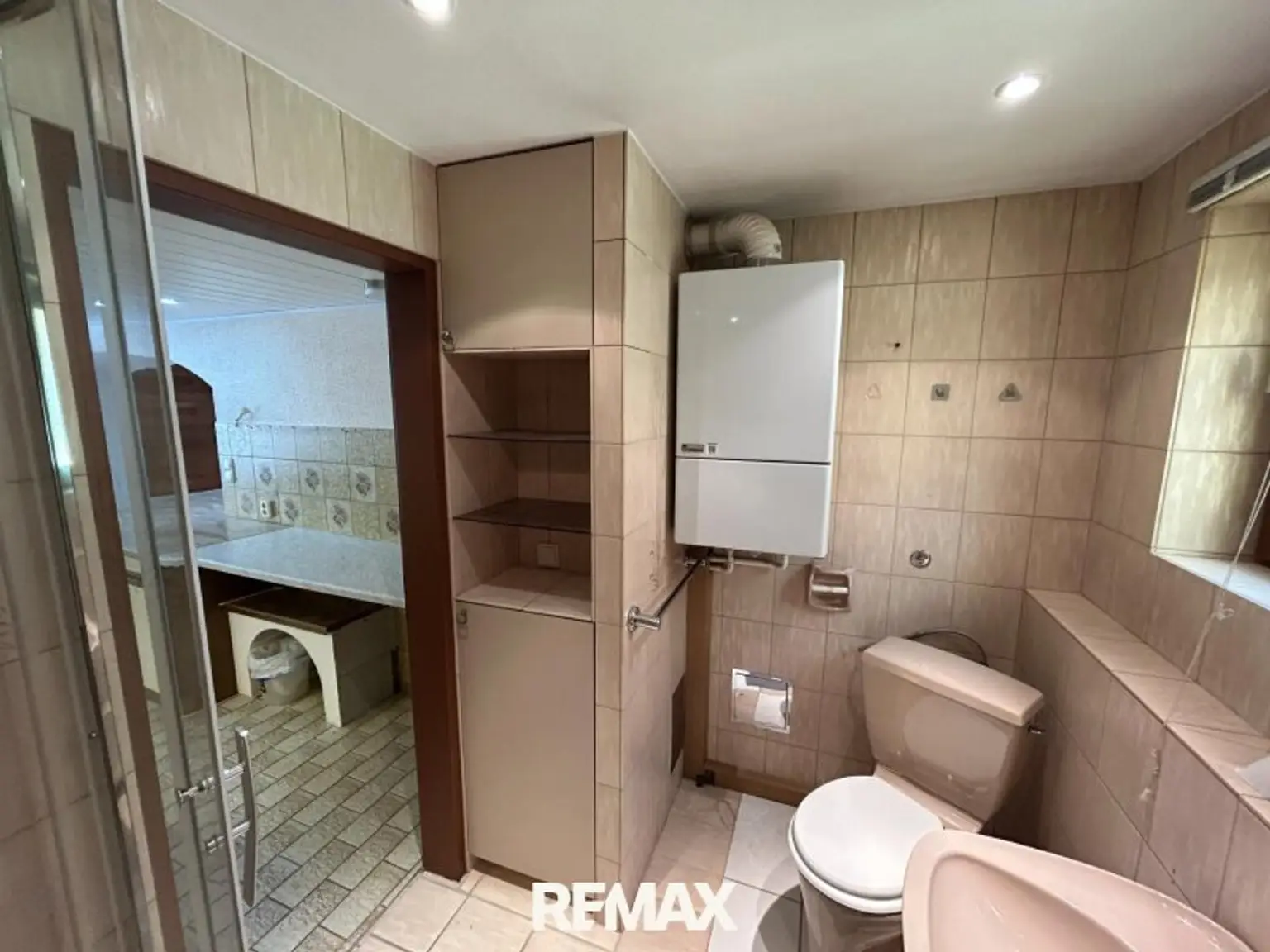 Badezimmer + WC