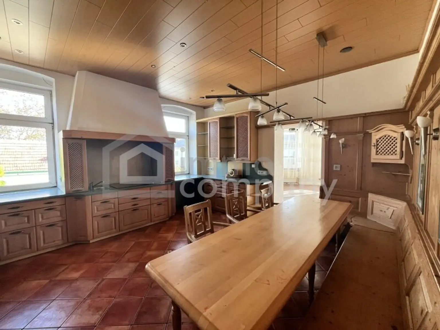 FÜR VISIONÄRE UND MACHER - Investieren mit Weitblick in dieses Zinshaus