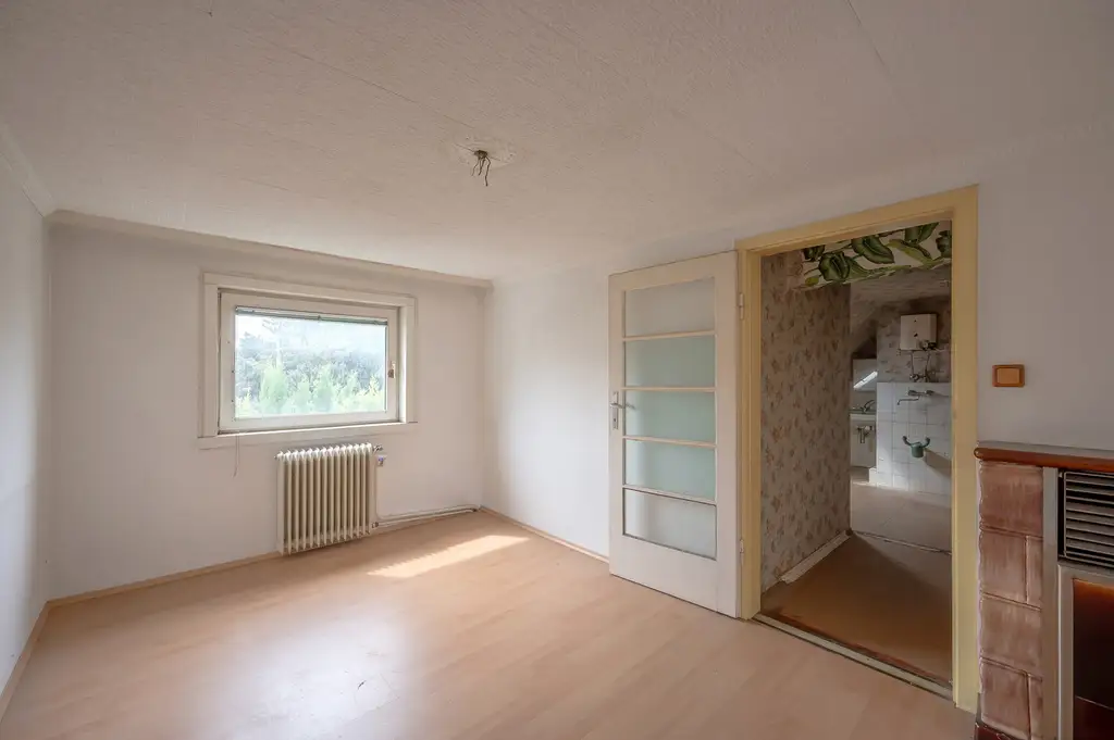Make it yours: Eckgrundstück in ruhiger Lage – Sanierung oder Abriss für Ihr perfektes neues Zuhause
