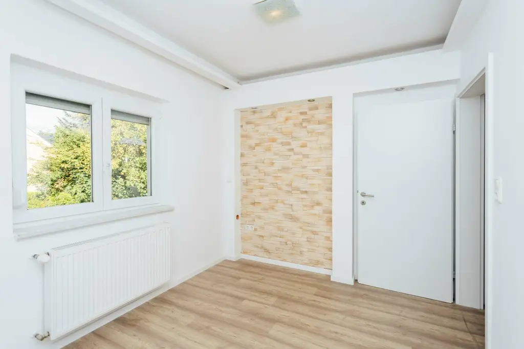 Charmantes Mehrfamilienhaus in der Laboratoriumstraße - mit ca. 85 m² Garten