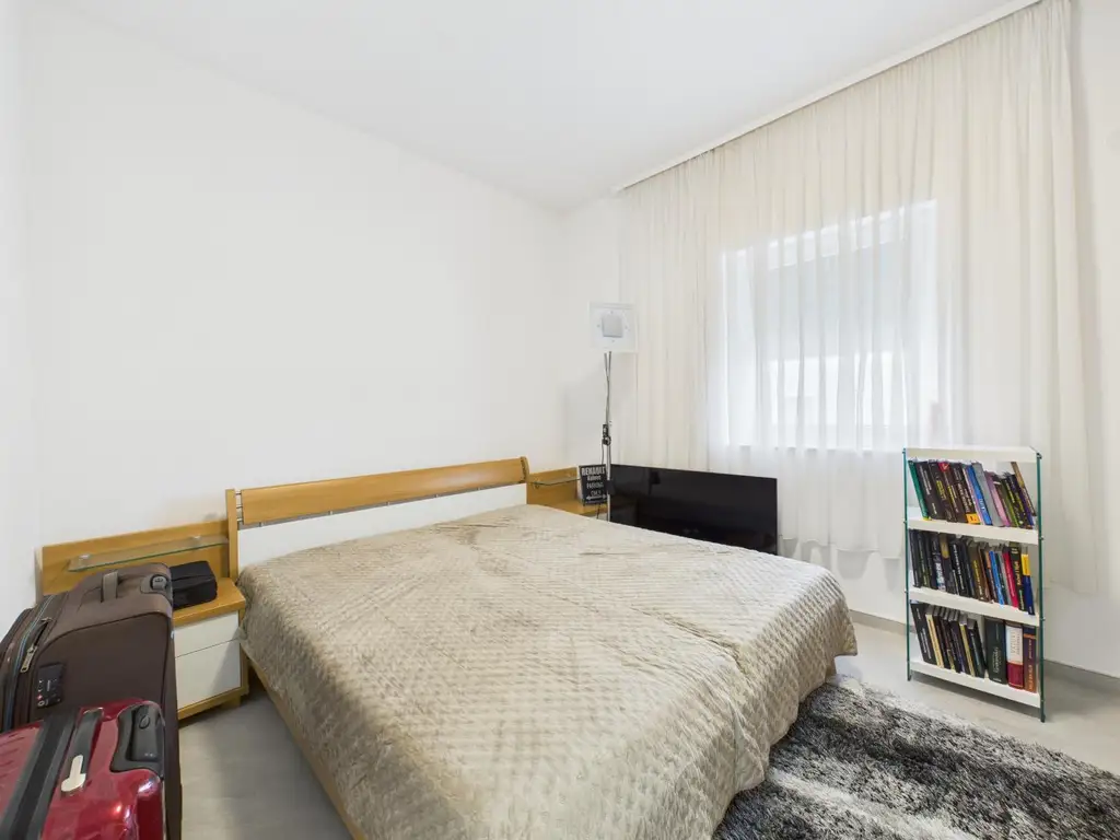 Kernsaniertes Anlageobjekt mit großzügigen Büroflächen und Wohneinheiten in 4050 Traun