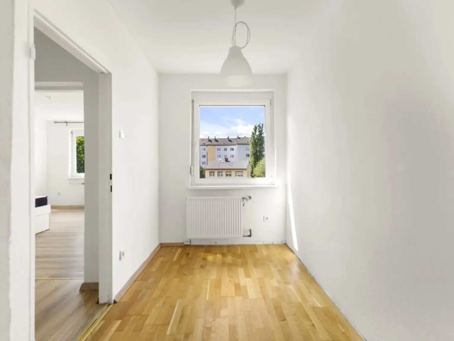 Schöne sanierte 1,5 Zimmer Wohnung mit Parkplatz in Klagenfurt in der Hausergasse - Nähe Lendkanal