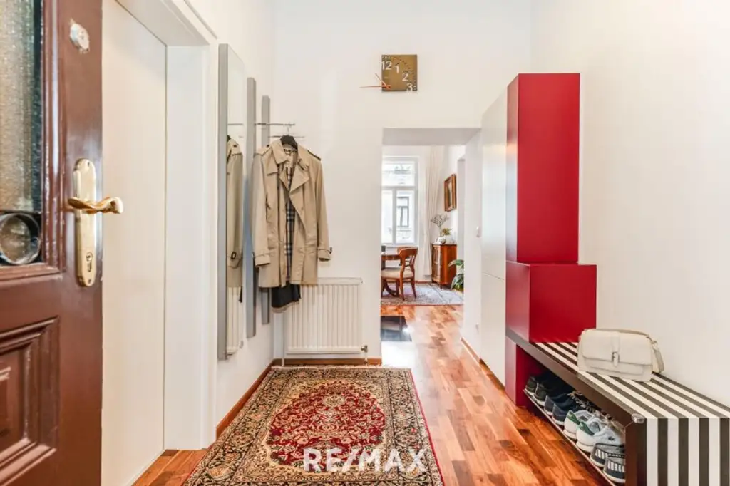 Sanierter Altbau | 3 - 4 Zi | Offener Kamin | Grenze 18. Bezirk