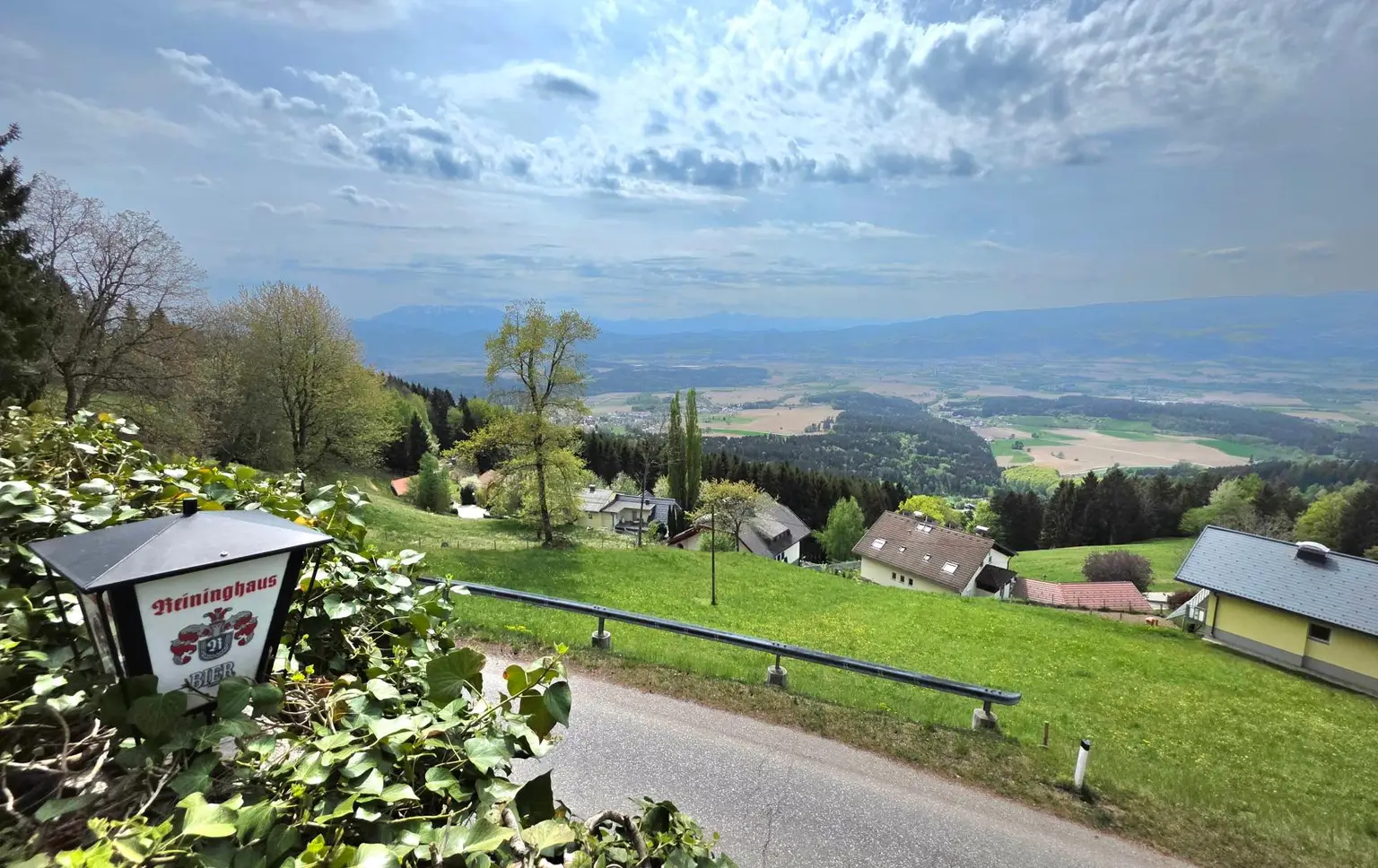 Blick auf die Petzen