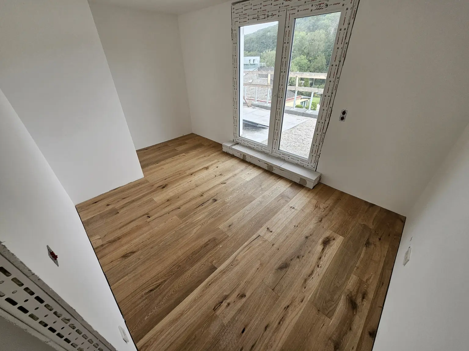 Wohnen mit Stil am Stadtrand – Naturnähe trifft auf urbanen Luxus