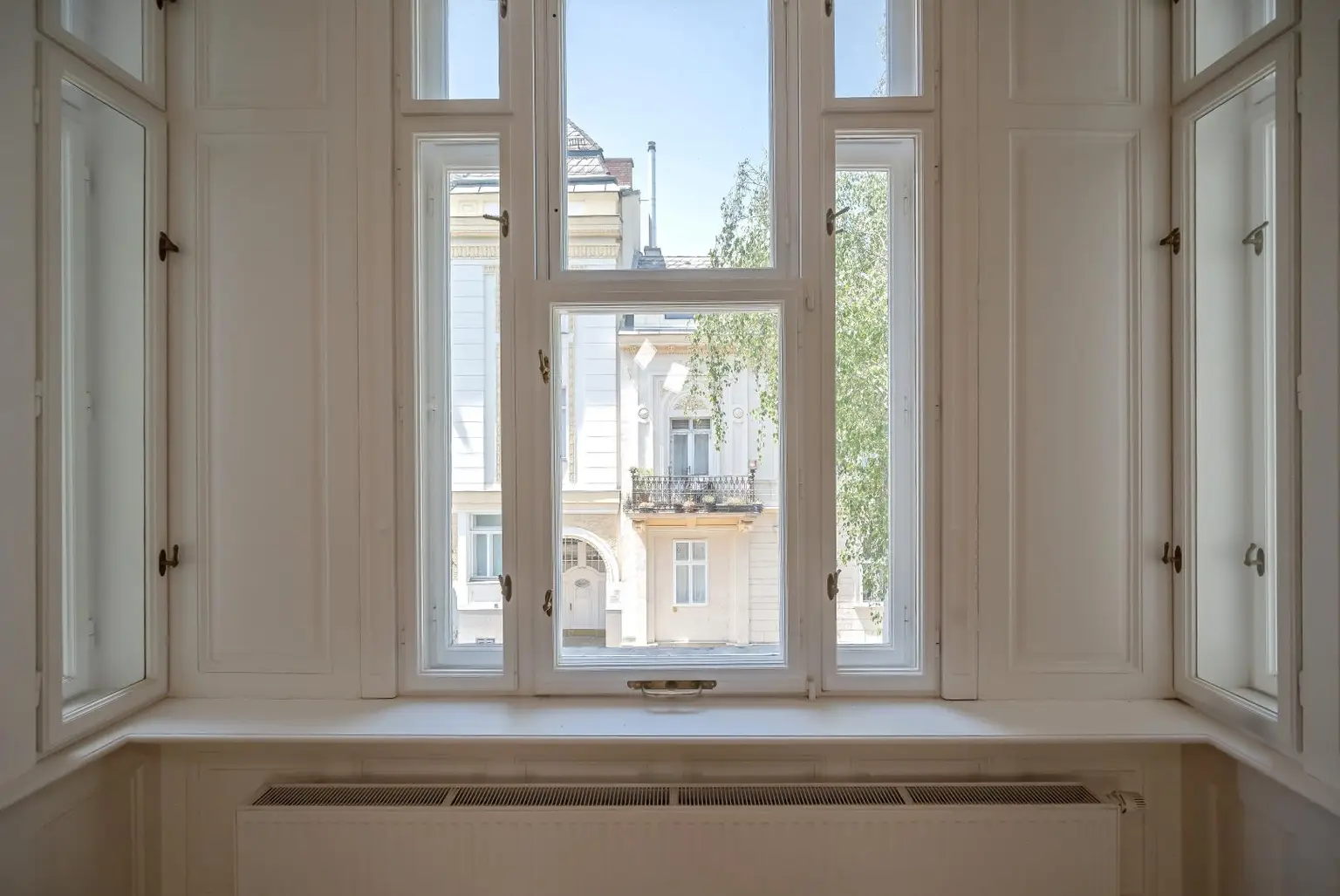 Rarität: Stadt-Villa mit weitläufigem Garten an exklusiver Hietzinger Adresse