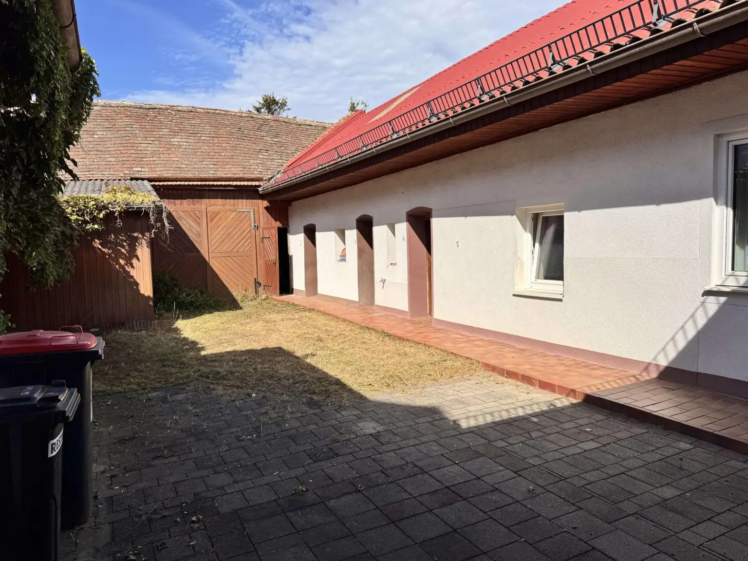 EFH 3481 Fels-Innenhof