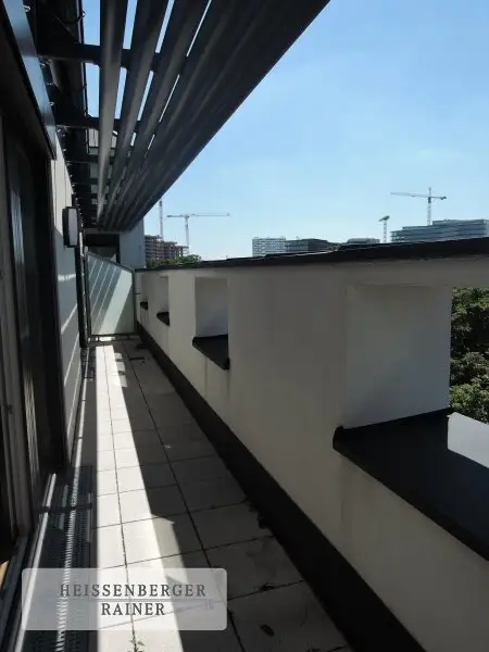 HOCHWERTIG, GROSSZÜGIG, SONNIG /// herrliche Dachterrassenwohnung /// Jacquingasse