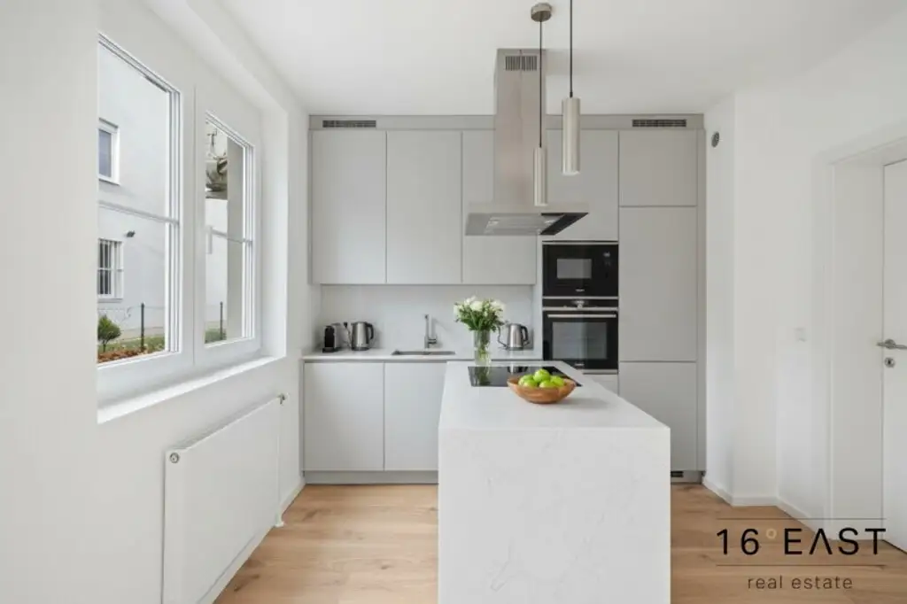 Exklusive 5-Zimmer Garten-Maisonette in Grünruhelage mit Fernblick und Garage