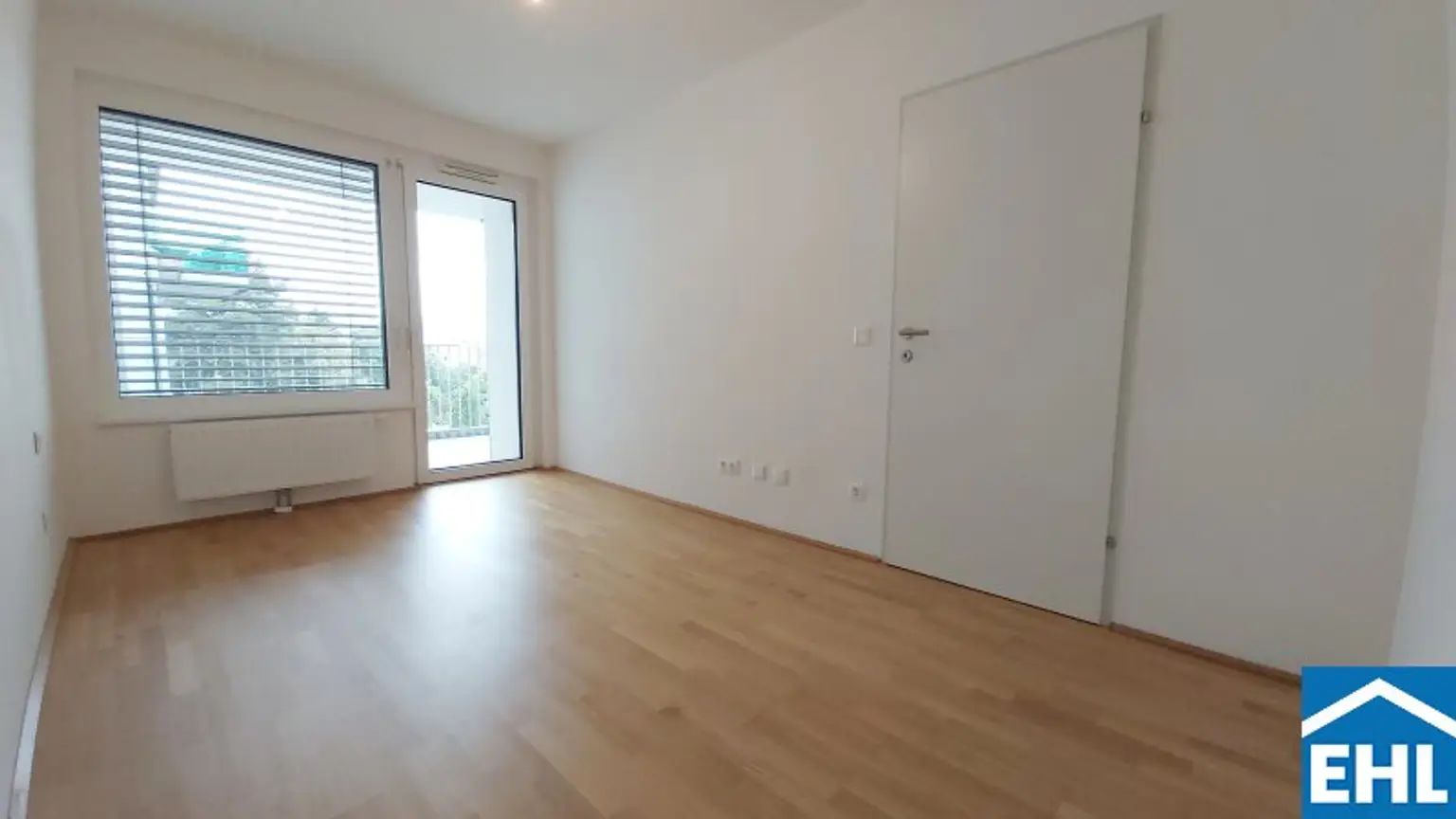 *Ab 01.12* Traumhafte 2-Zimmer-Wohnung mit großzügiger Freifläche!