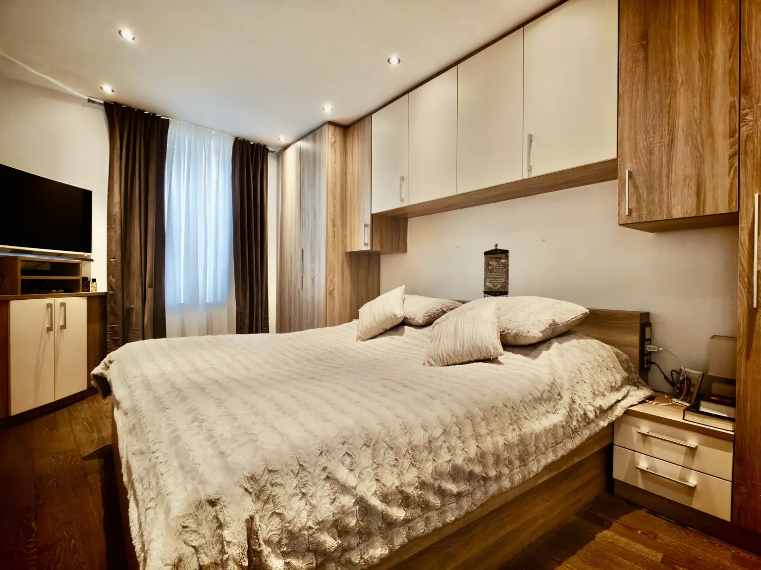 Top-Zustand & Zentral: Vollmöblierte 3-Zimmer-Wohnung mit Loggia!