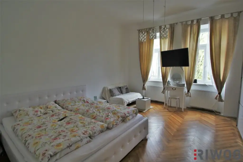 U3 Hütteldorfer Straße II Dachgeschoss II 2-Zimmer mit Wohnküche II Nähe Wien Penzing Bahnhof und S45 Breitensee