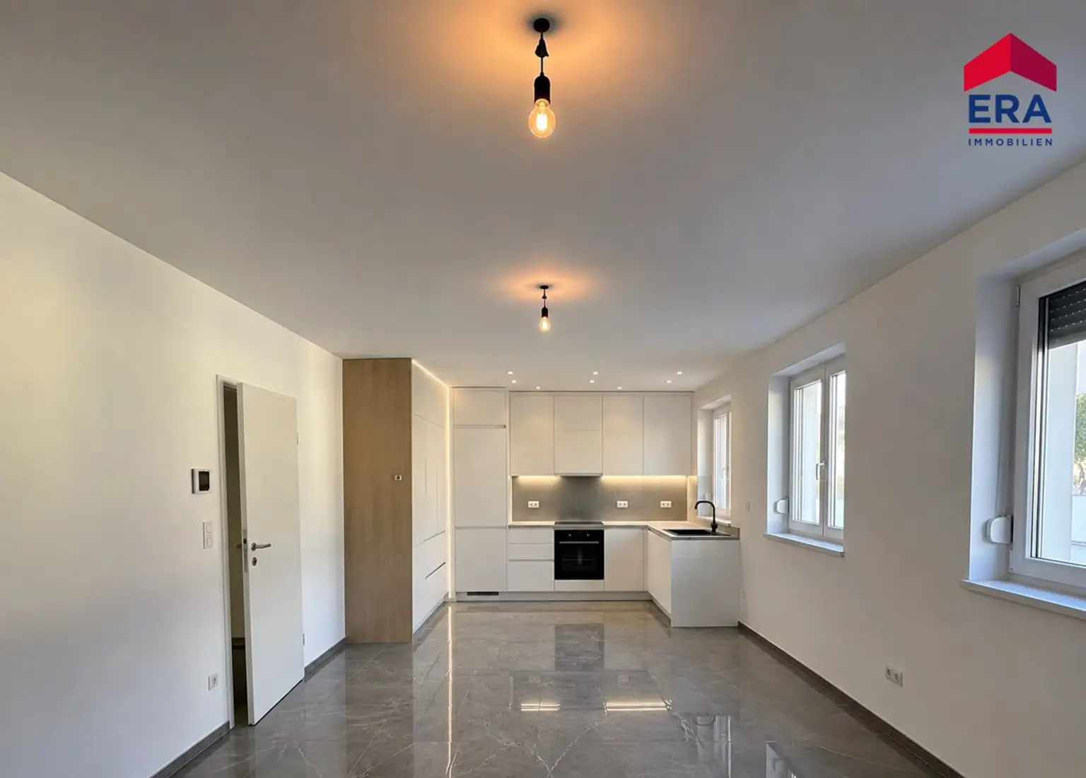 Wilfersdorf – Miete | Erstbezug
Moderne Erdgeschoßwohnung in Zweifamilienhaus