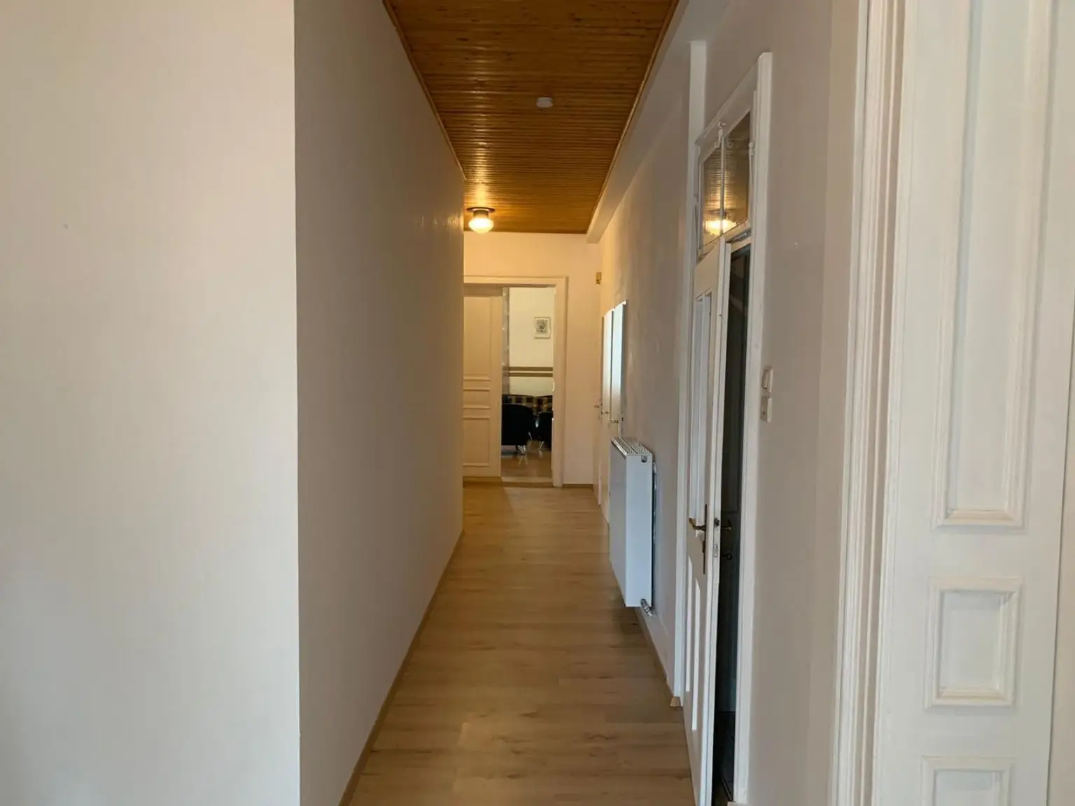 Große Wohnung im Ortszentrum (WG geeignet)